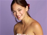 Kristin Kreuk