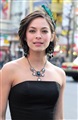 Kristin Kreuk