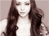 Namie Amuro