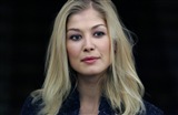 Rosamund Pike