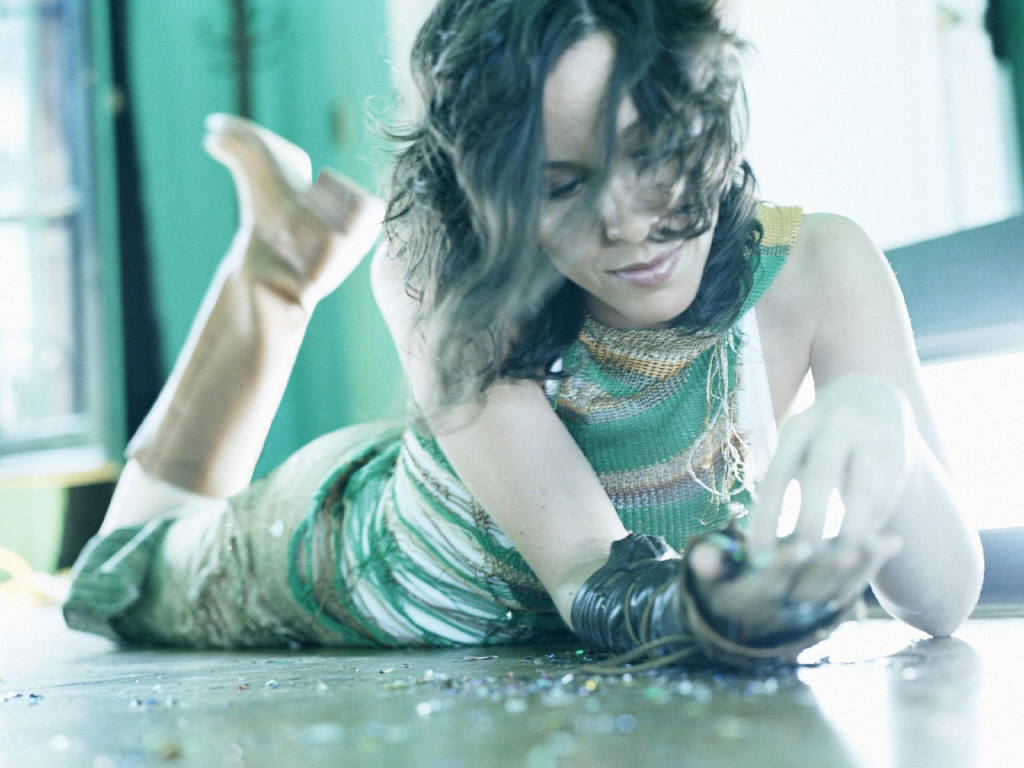 Alanis Morissette wallpapers Alanis Morissette