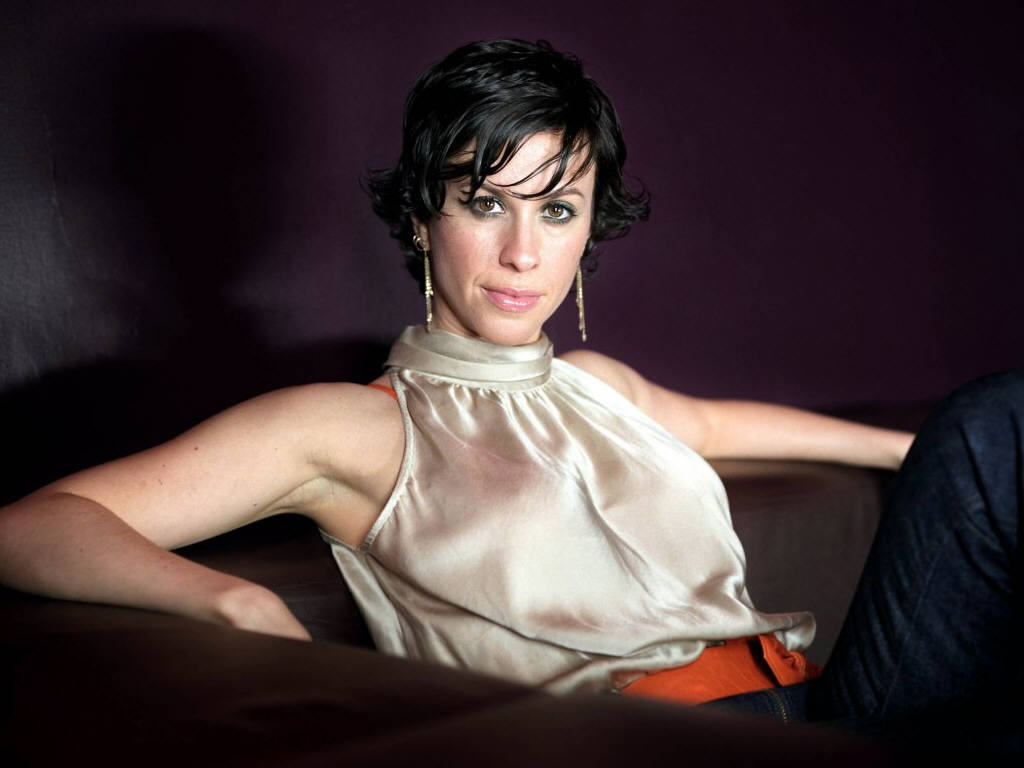 Alanis Morissette wallpapers Alanis Morissette