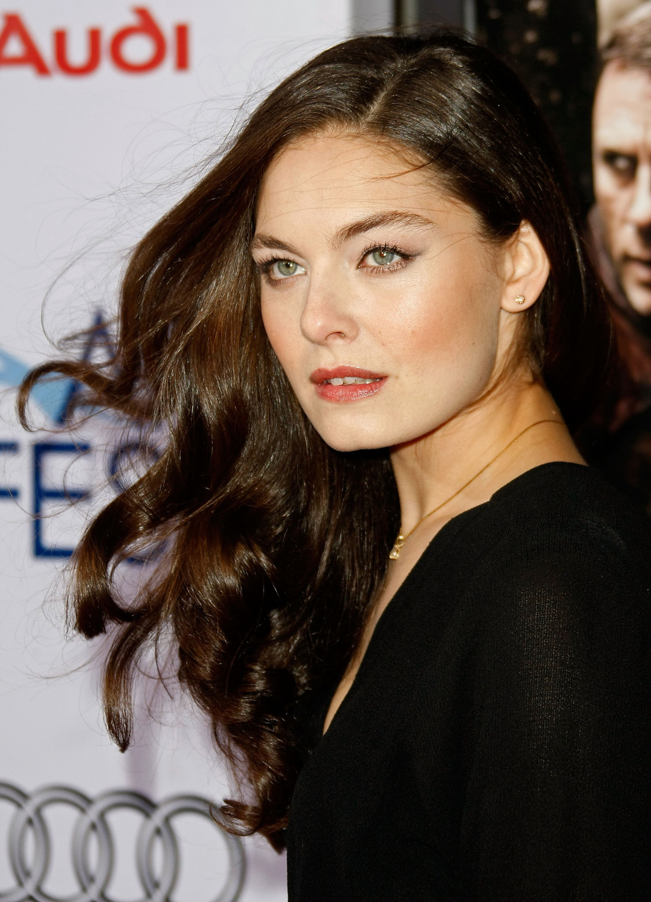Alexa Davalos wallpapers Alexa Davalos
