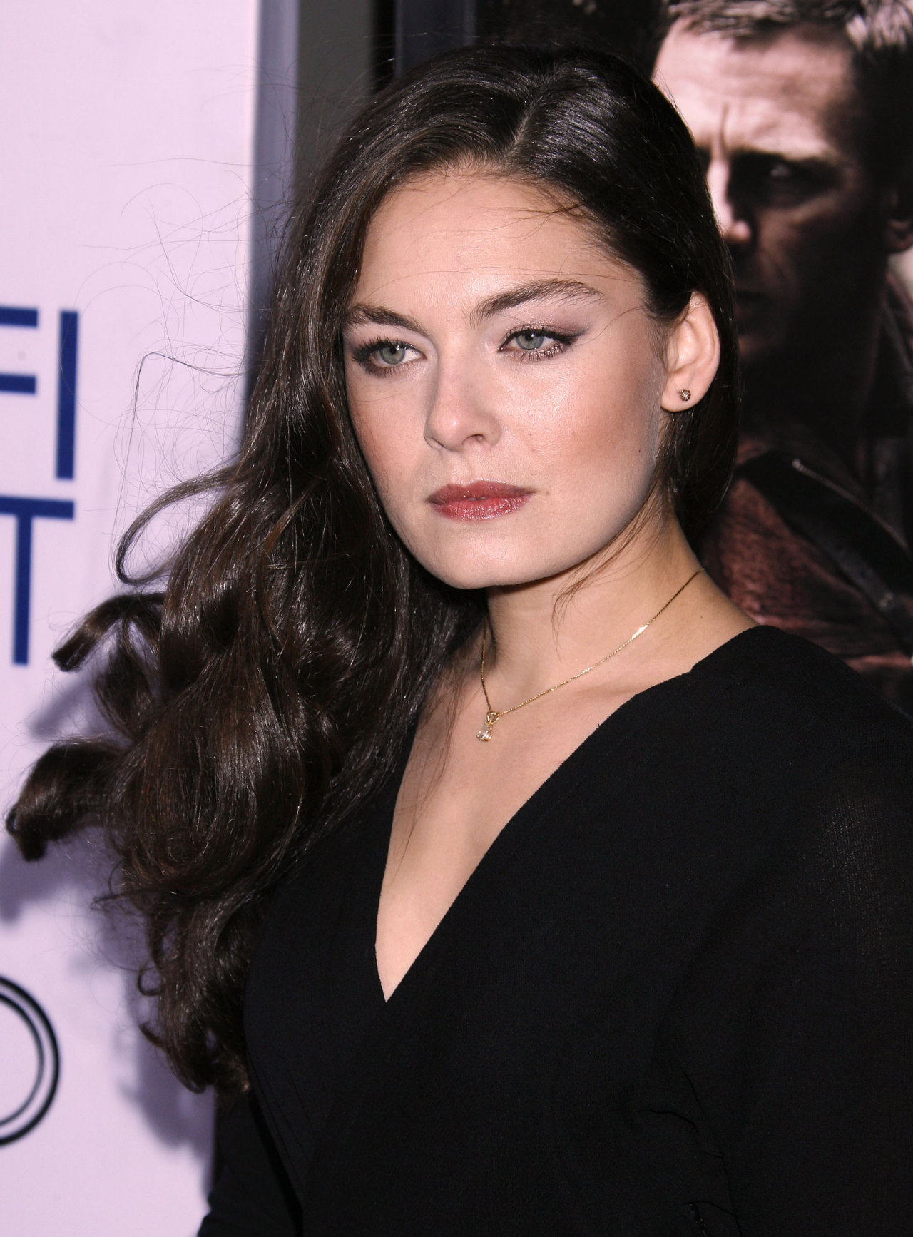 Alexa Davalos