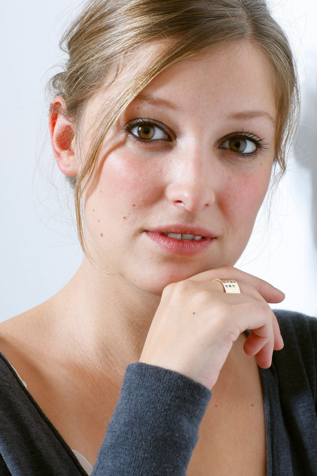 Alexandra Maria Lara wallpapers Alexandra Maria Lara