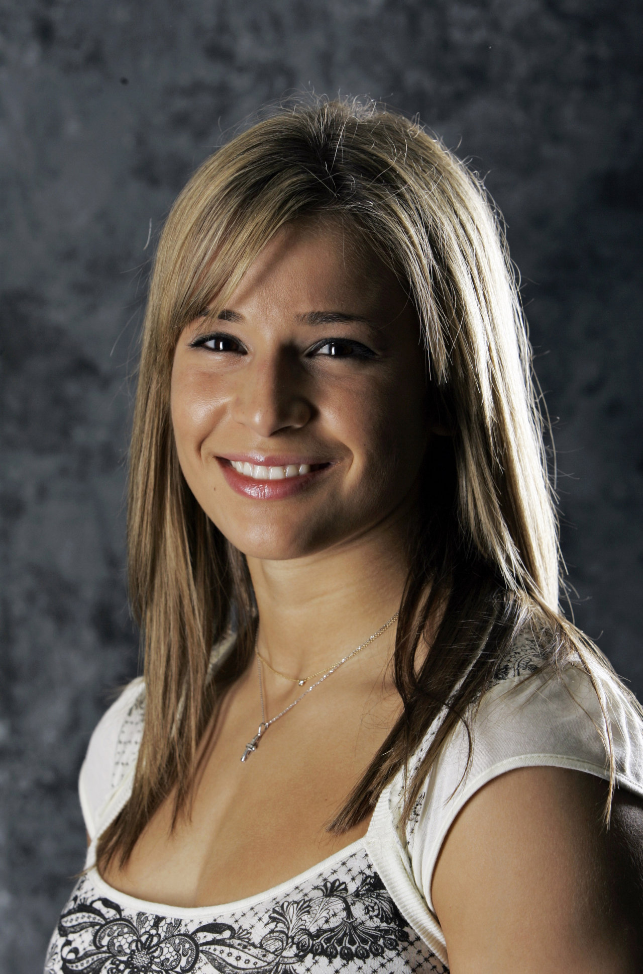 Alicia Sacramone wallpapers Alicia Sacramone