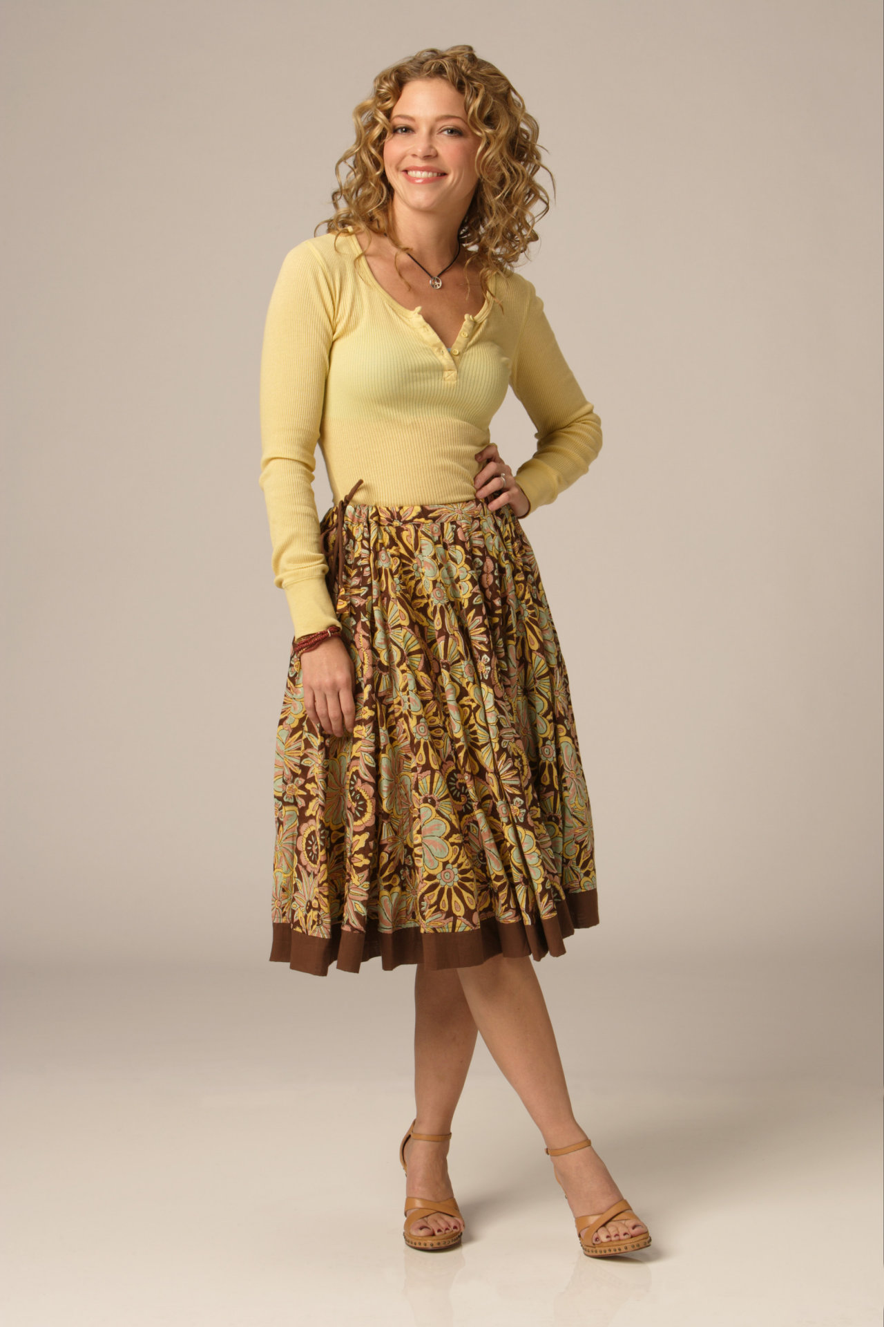 Amanda Detmer wallpapers Amanda Detmer
