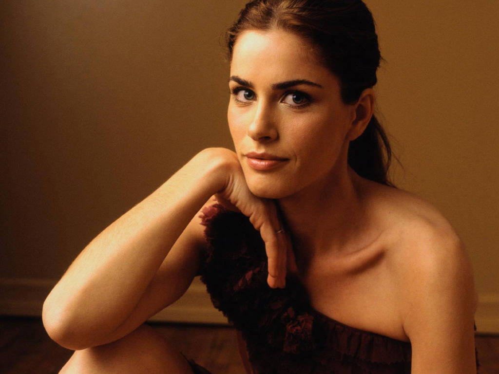 Amanda Peet