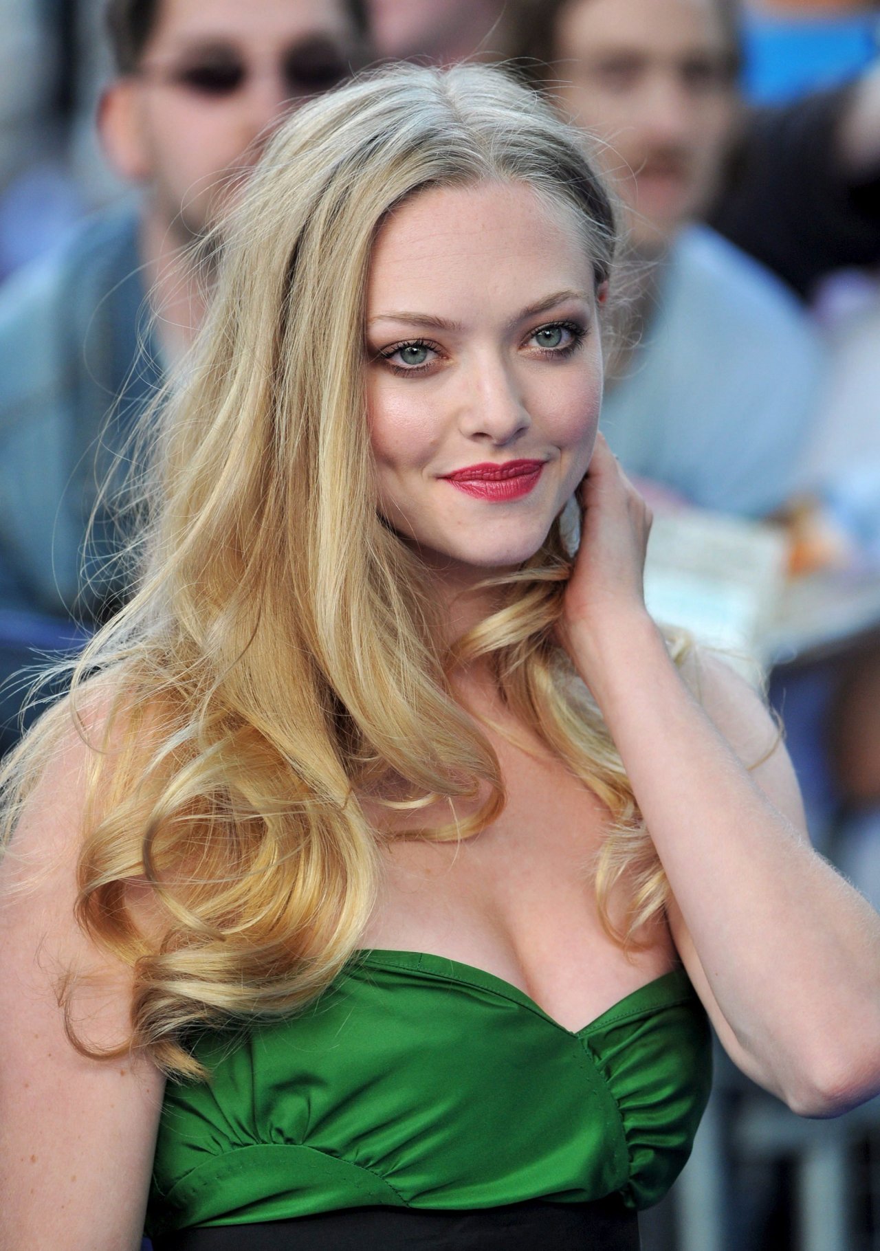 Amanda Seyfried wallpapers Amanda Seyfried