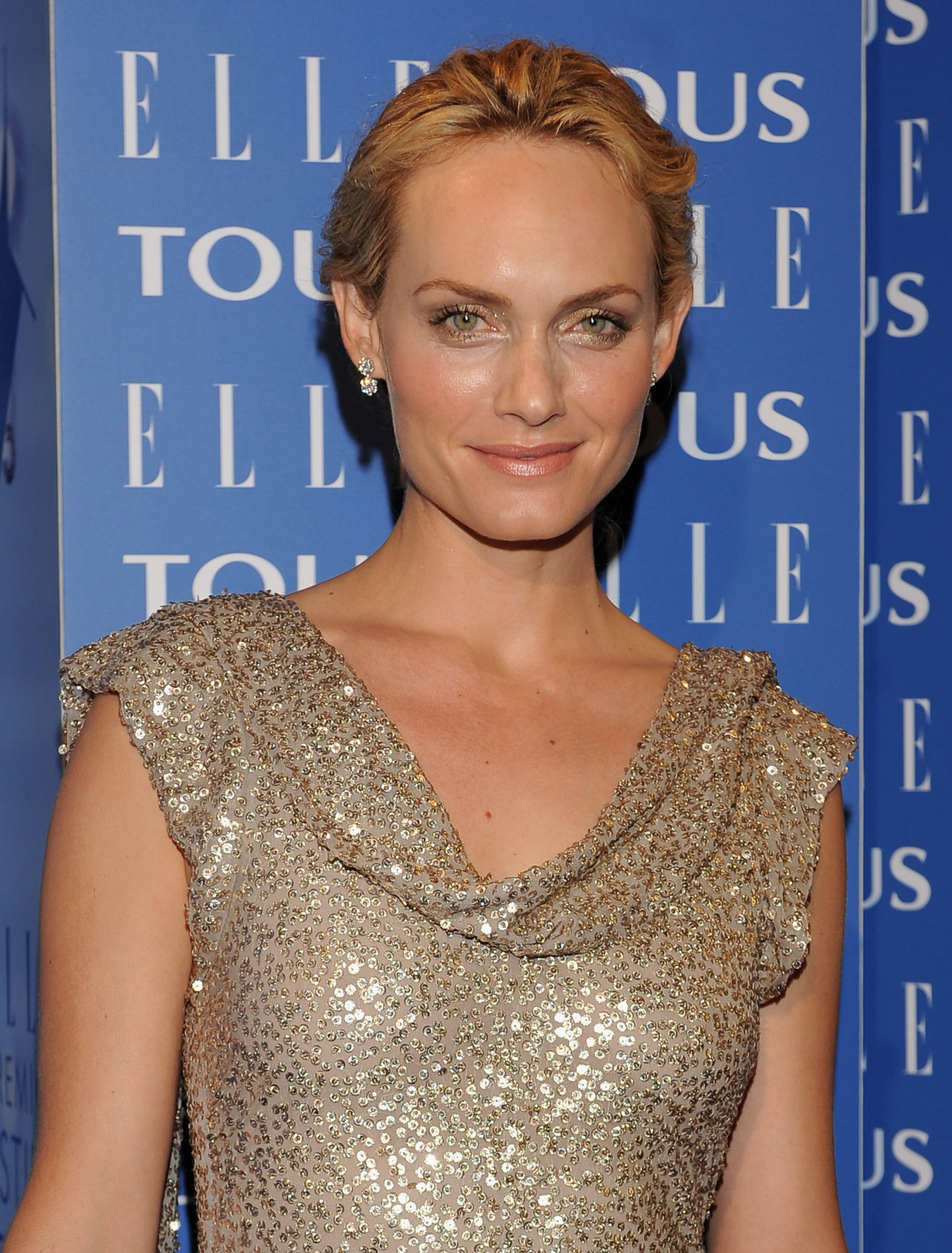 Amber Valletta wallpapers Amber Valletta
