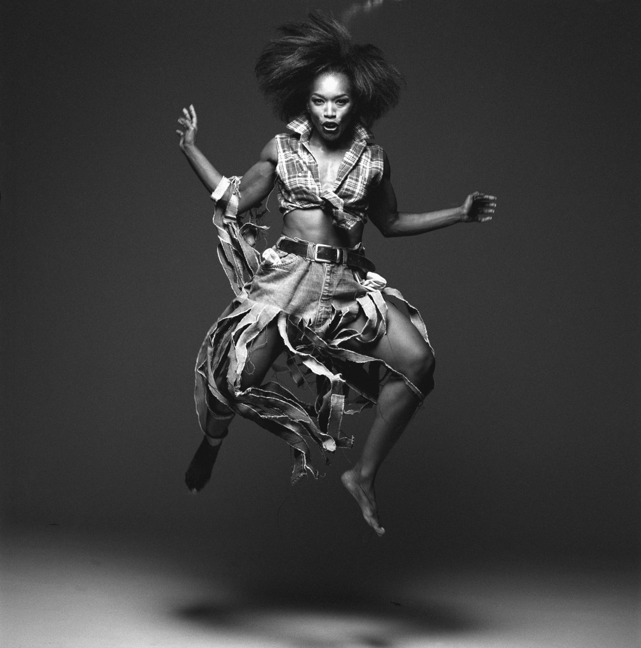 Angela Bassett wallpapers Angela Bassett