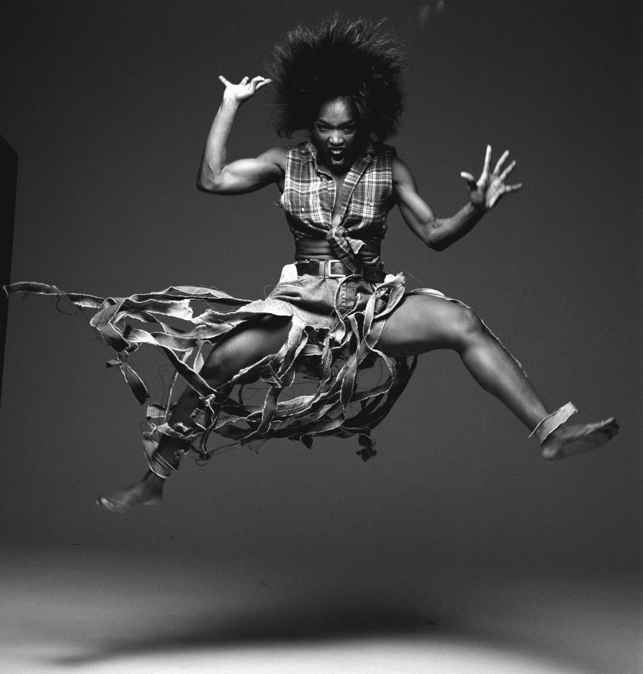 Angela Bassett wallpapers Angela Bassett