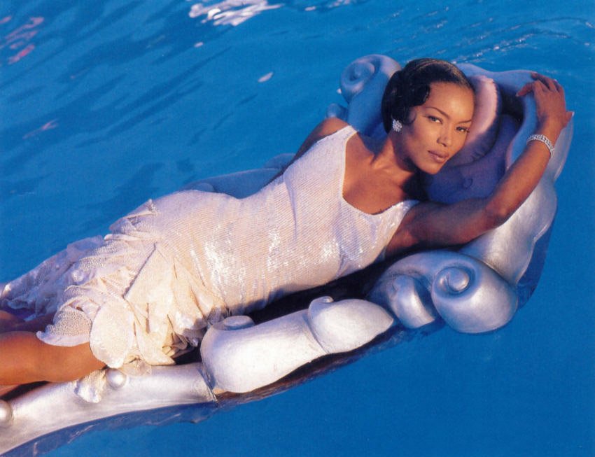 Angela Bassett wallpapers Angela Bassett