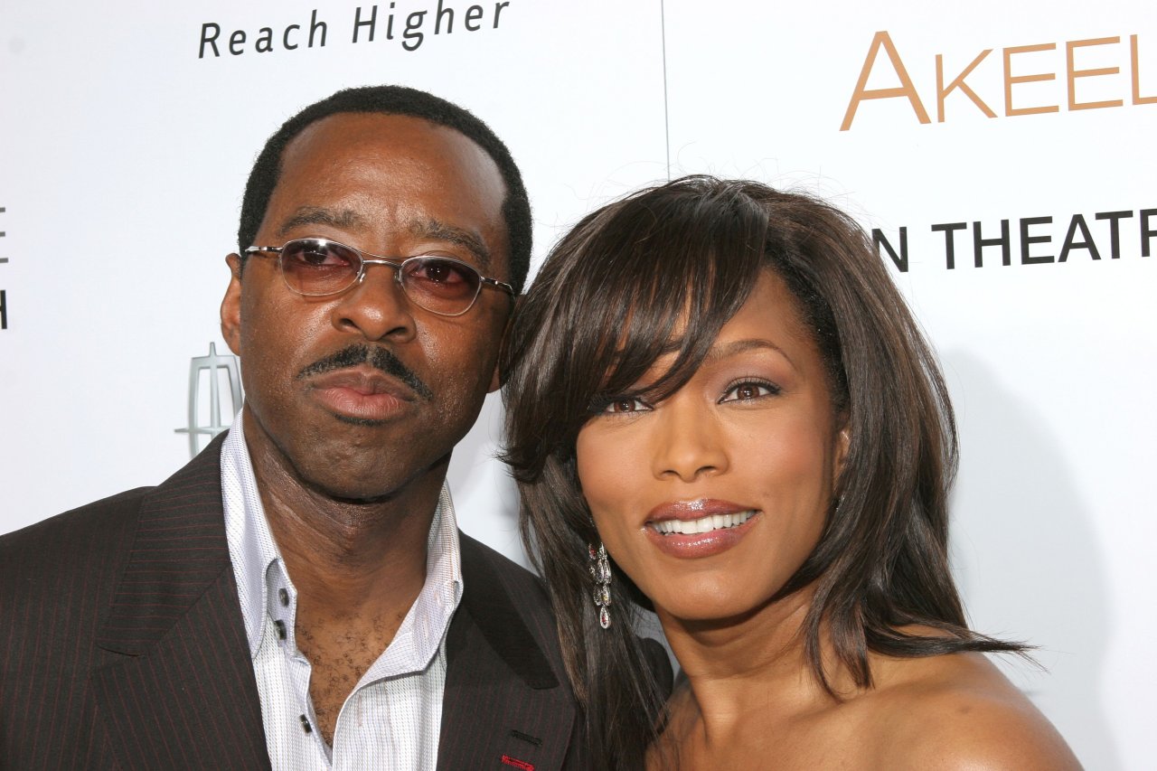 Angela Bassett wallpapers Angela Bassett