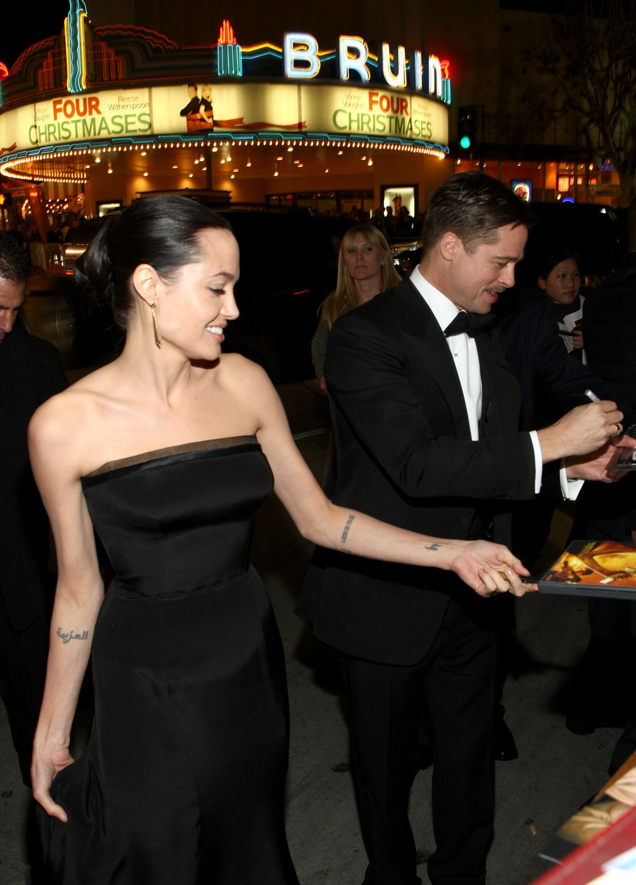 Angelina Jolie wallpapers Angelina Jolie