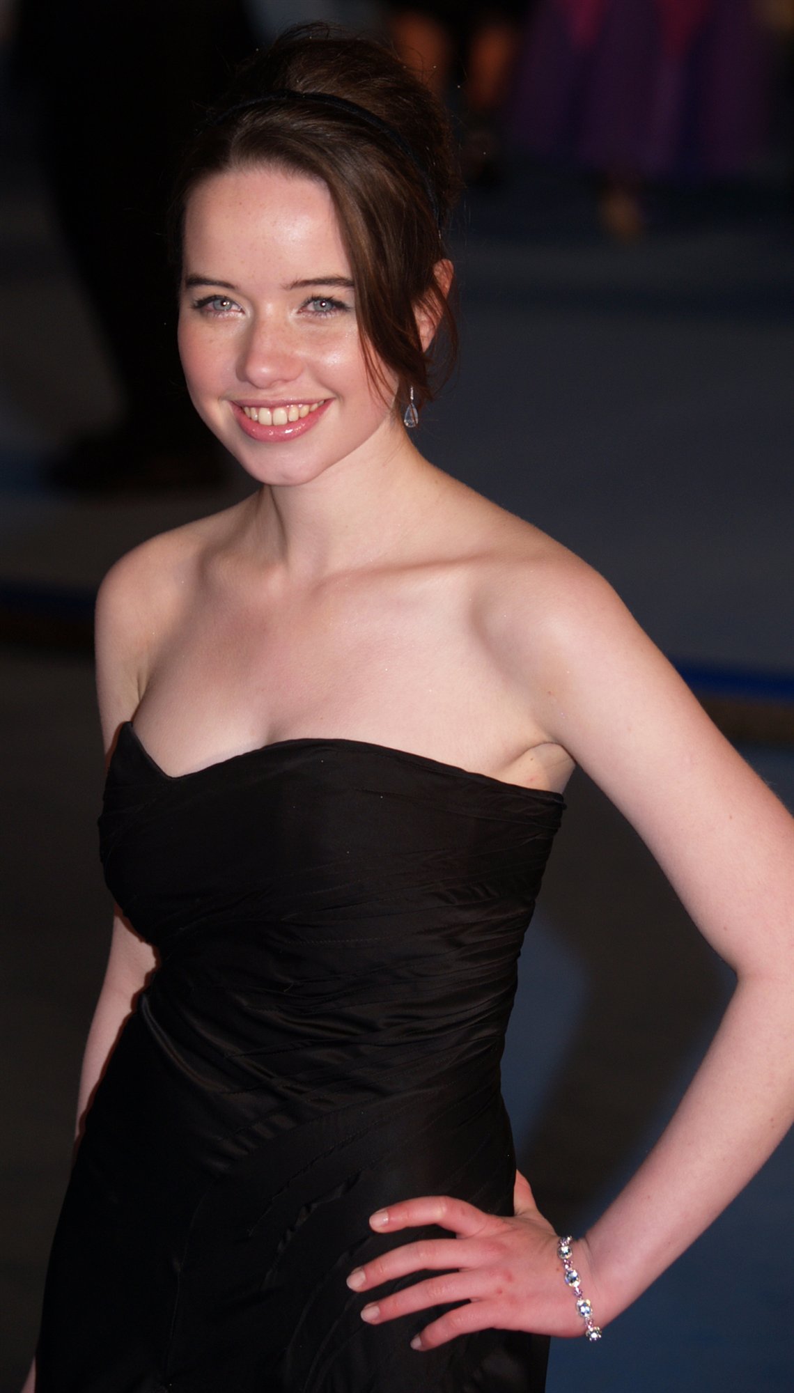 Anna Popplewell wallpapers Anna Popplewell