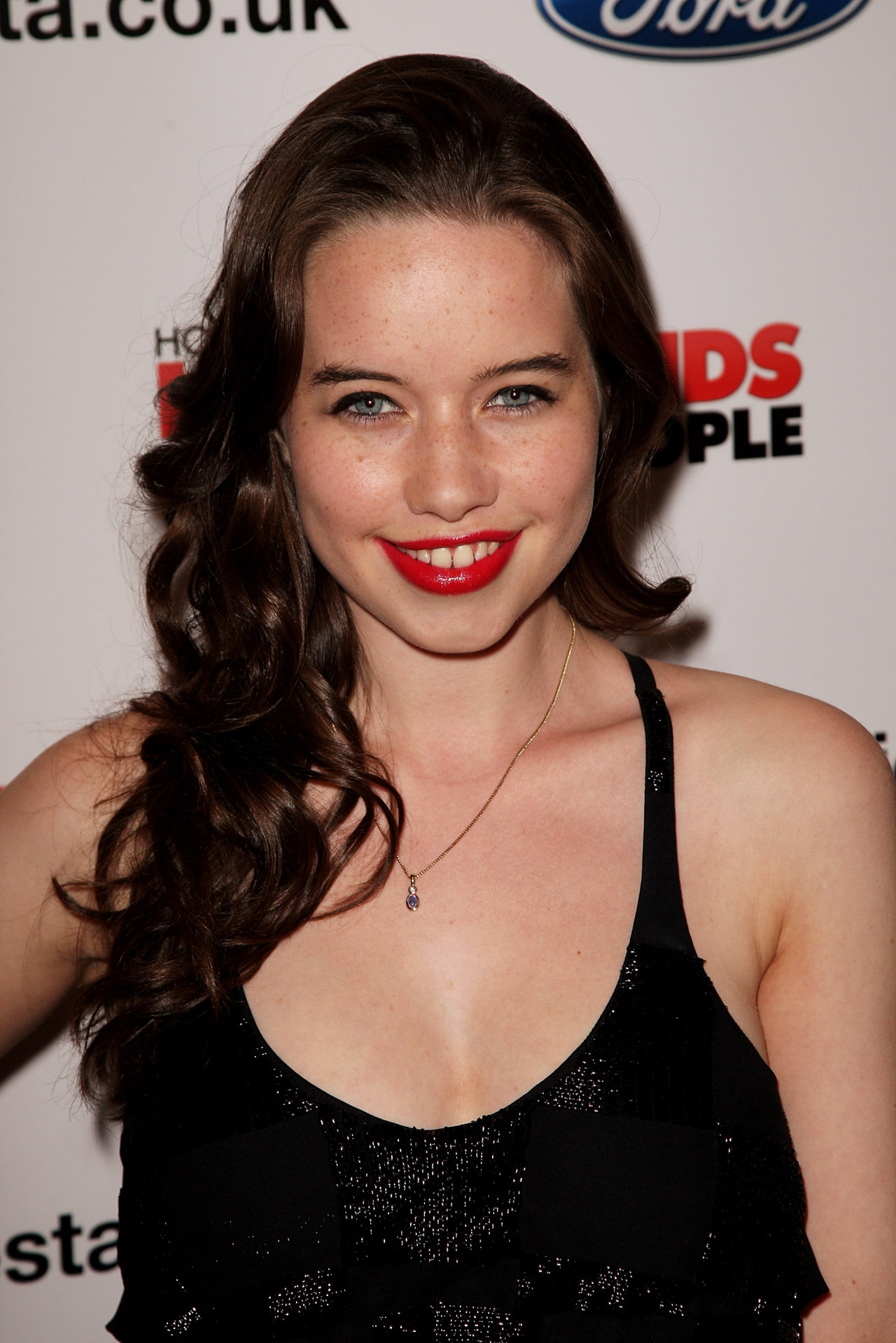 Anna Popplewell wallpapers Anna Popplewell