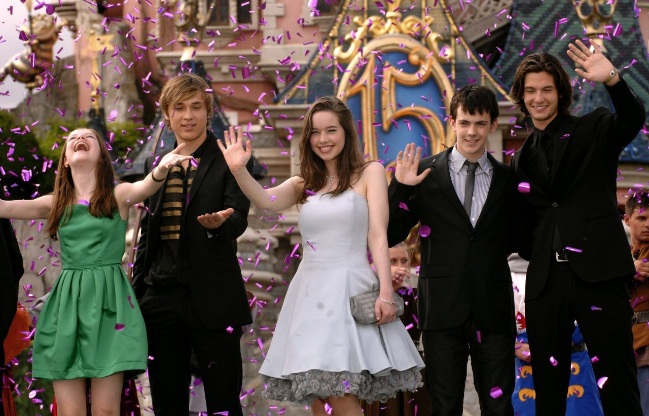 Anna Popplewell wallpapers Anna Popplewell