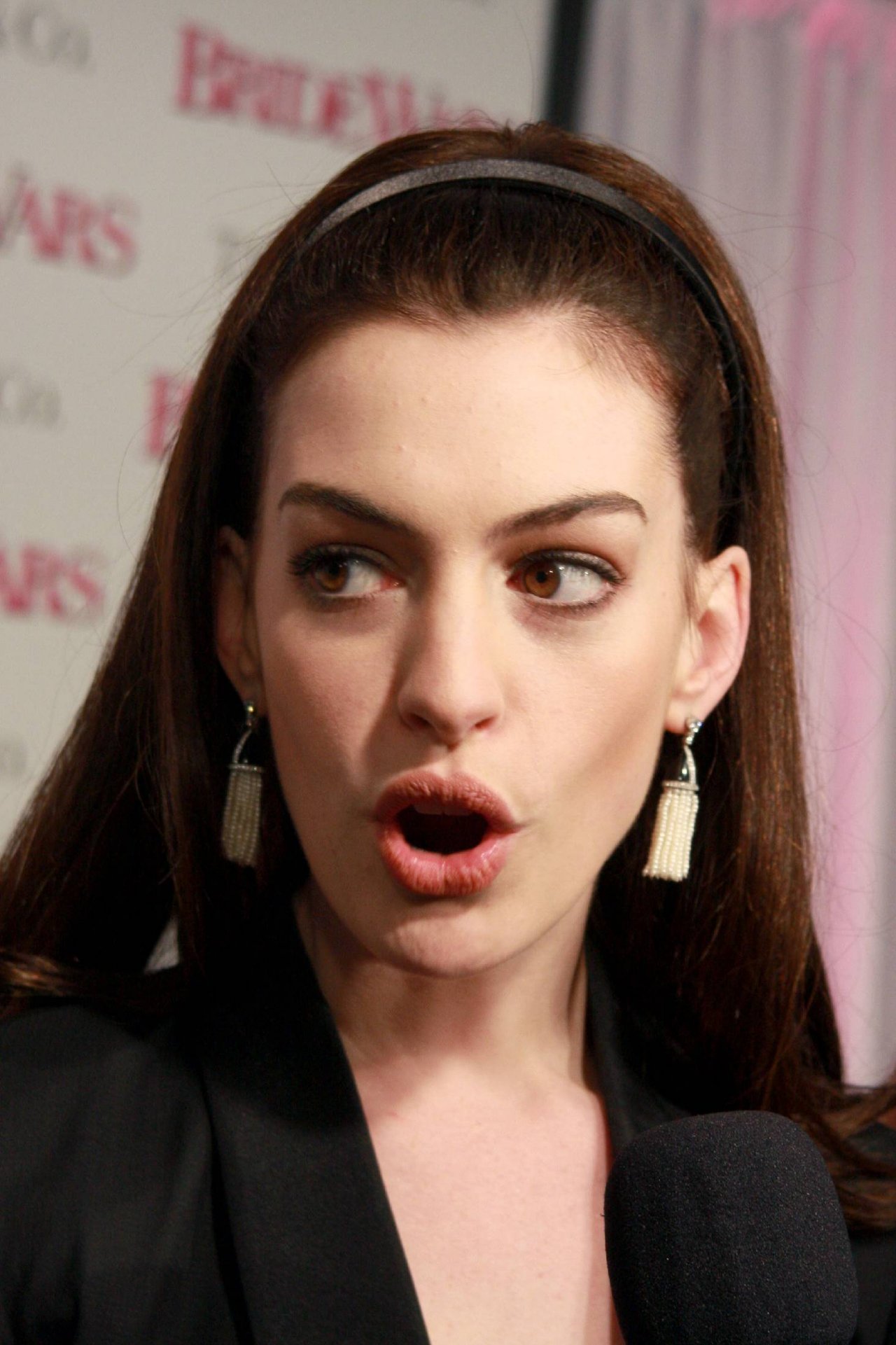 Anne Hathaway