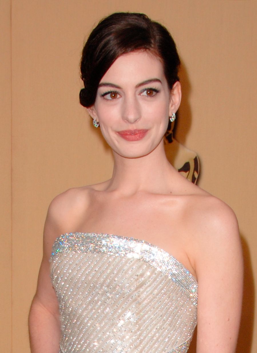 Anne Hathaway wallpapers Anne Hathaway
