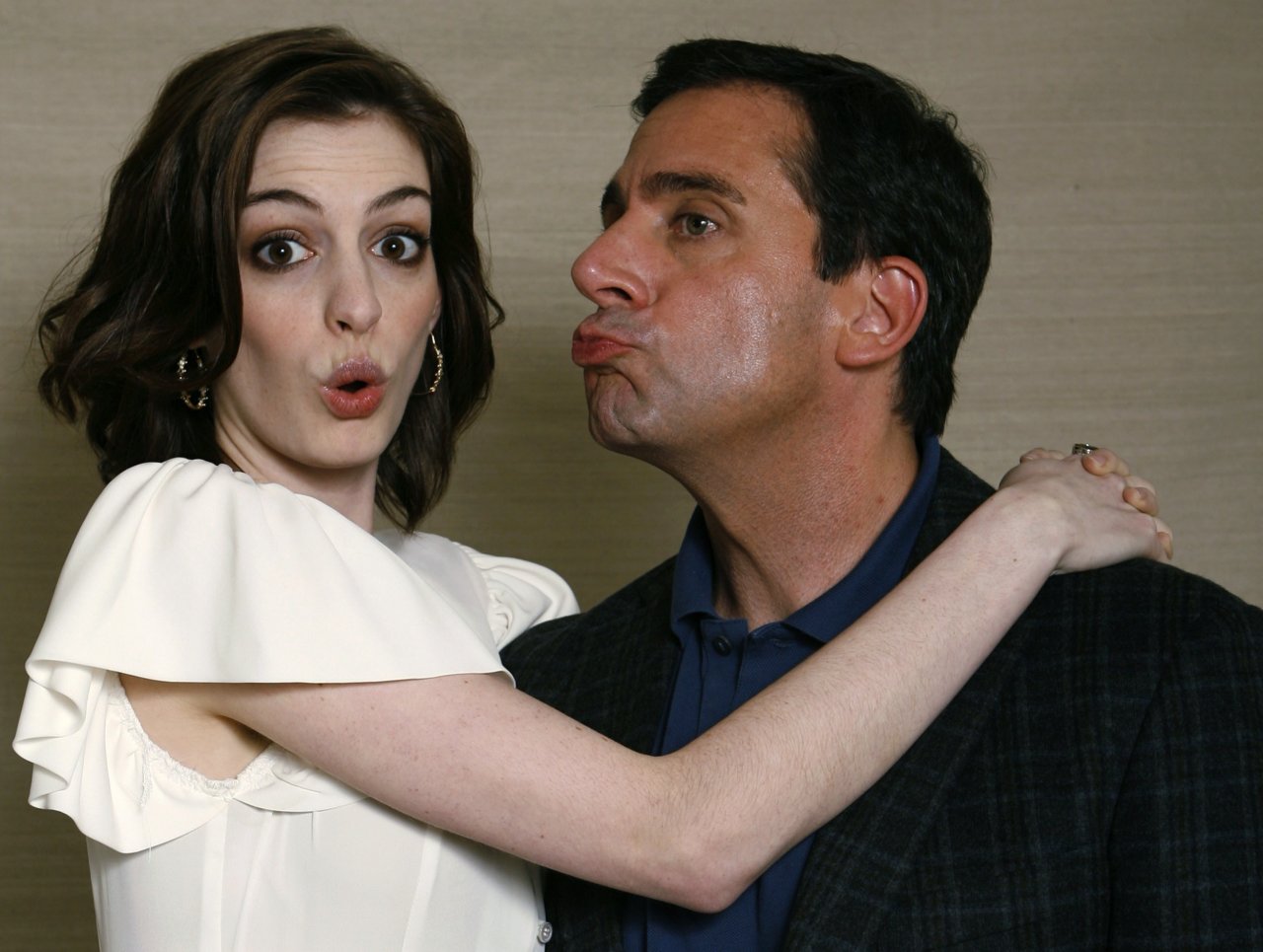 Anne Hathaway wallpapers Anne Hathaway