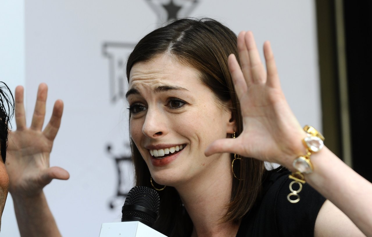 Anne Hathaway