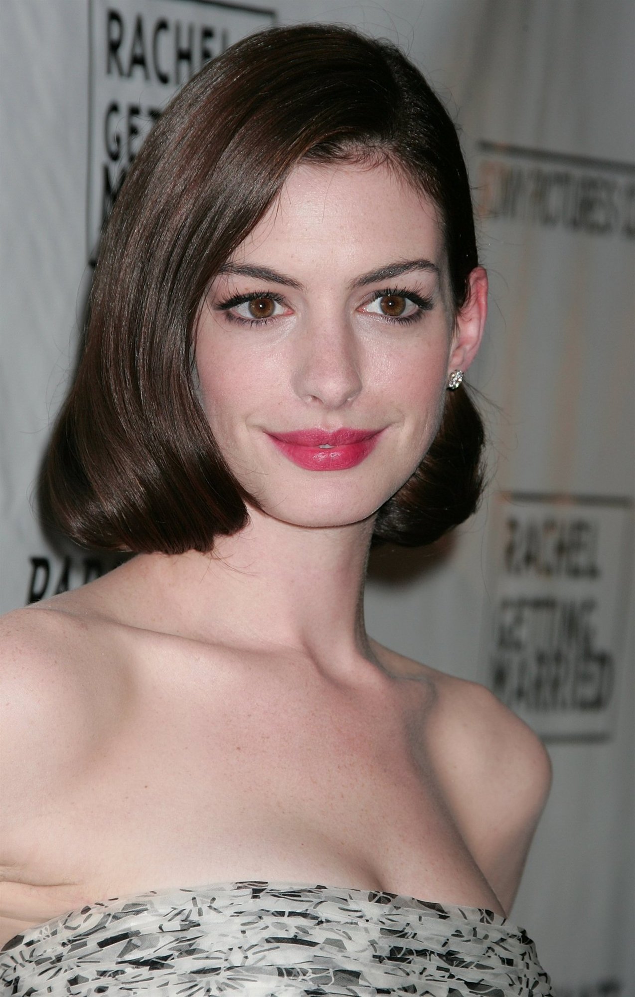 Anne Hathaway