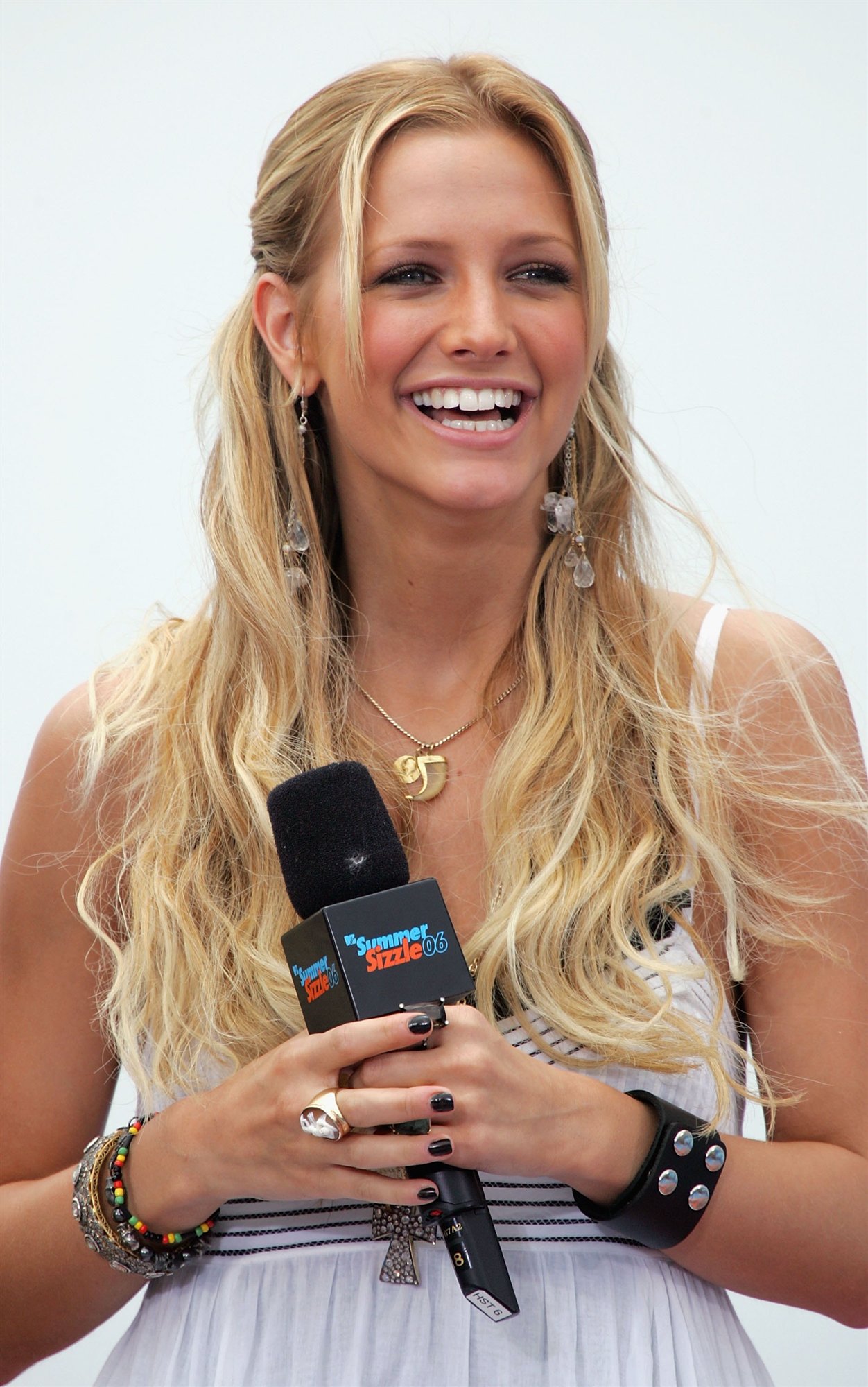 Ashlee Simpson wallpapers Ashlee Simpson