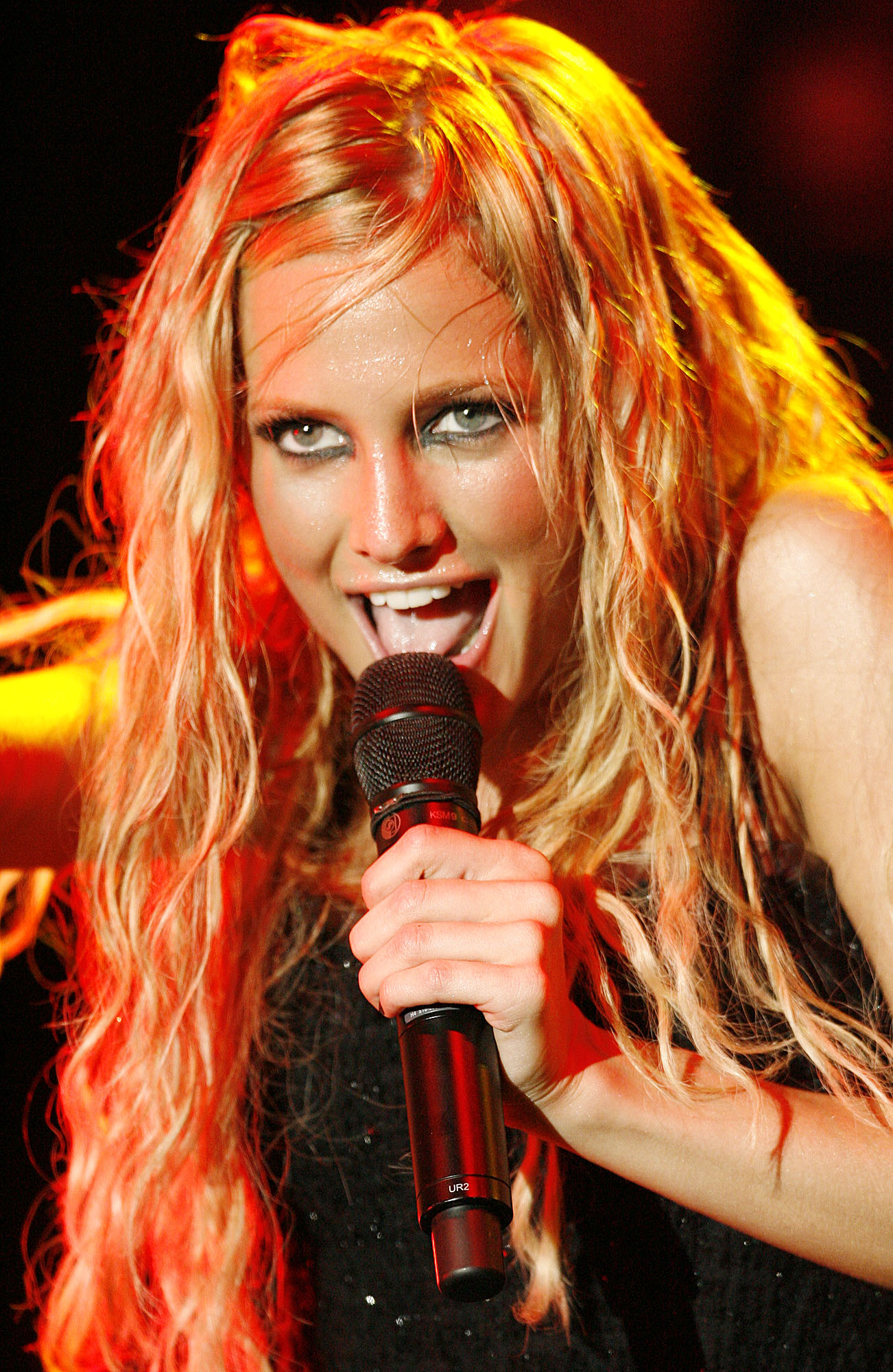 Ashlee Simpson wallpapers Ashlee Simpson