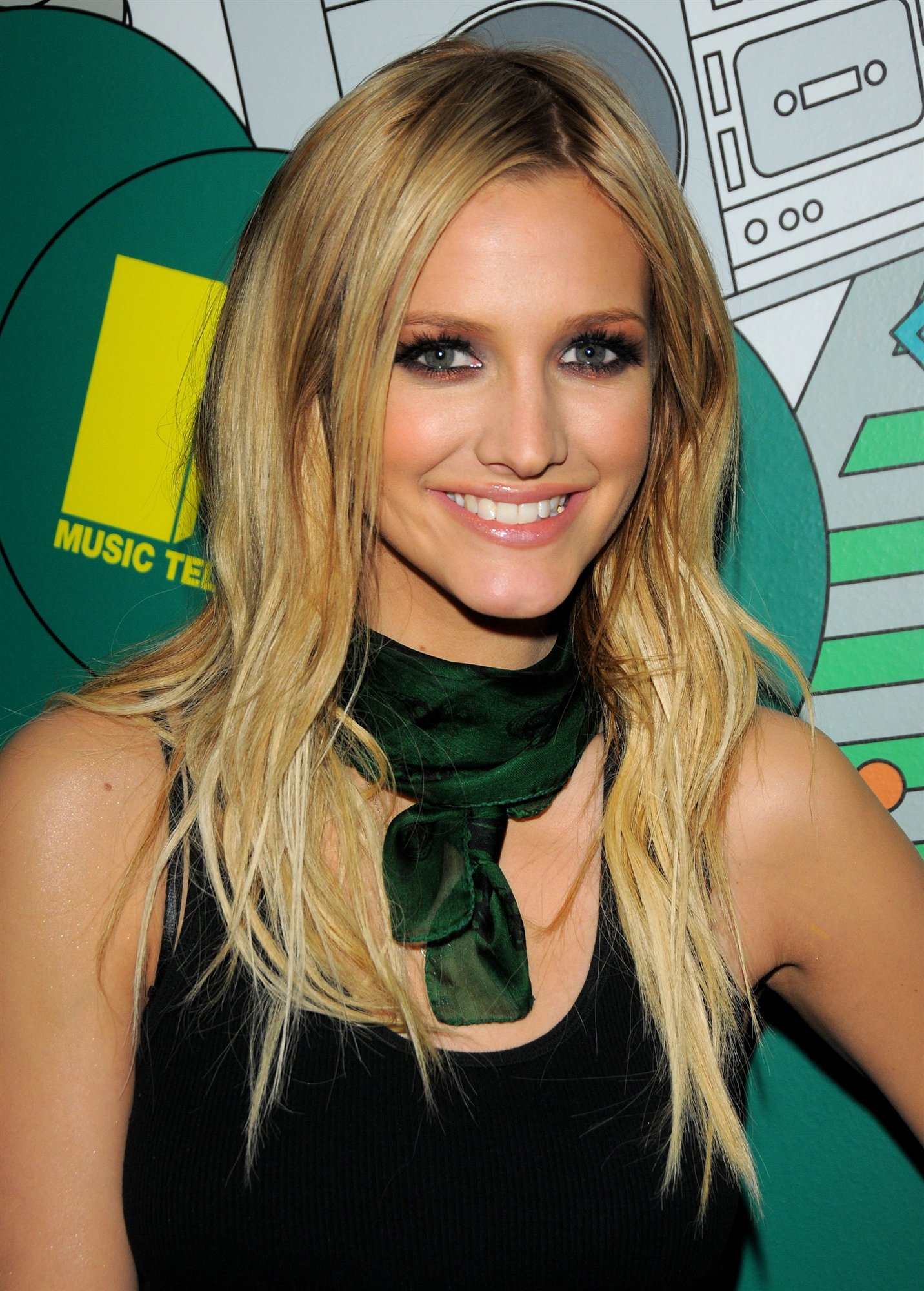 Ashlee Simpson wallpapers Ashlee Simpson