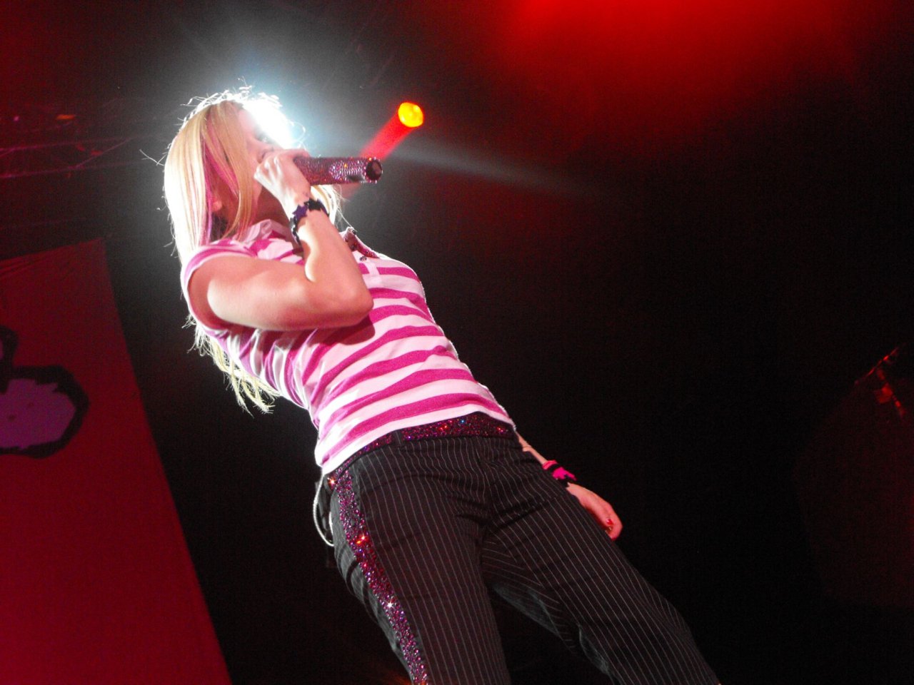 Avril Lavigne wallpapers Avril Lavigne