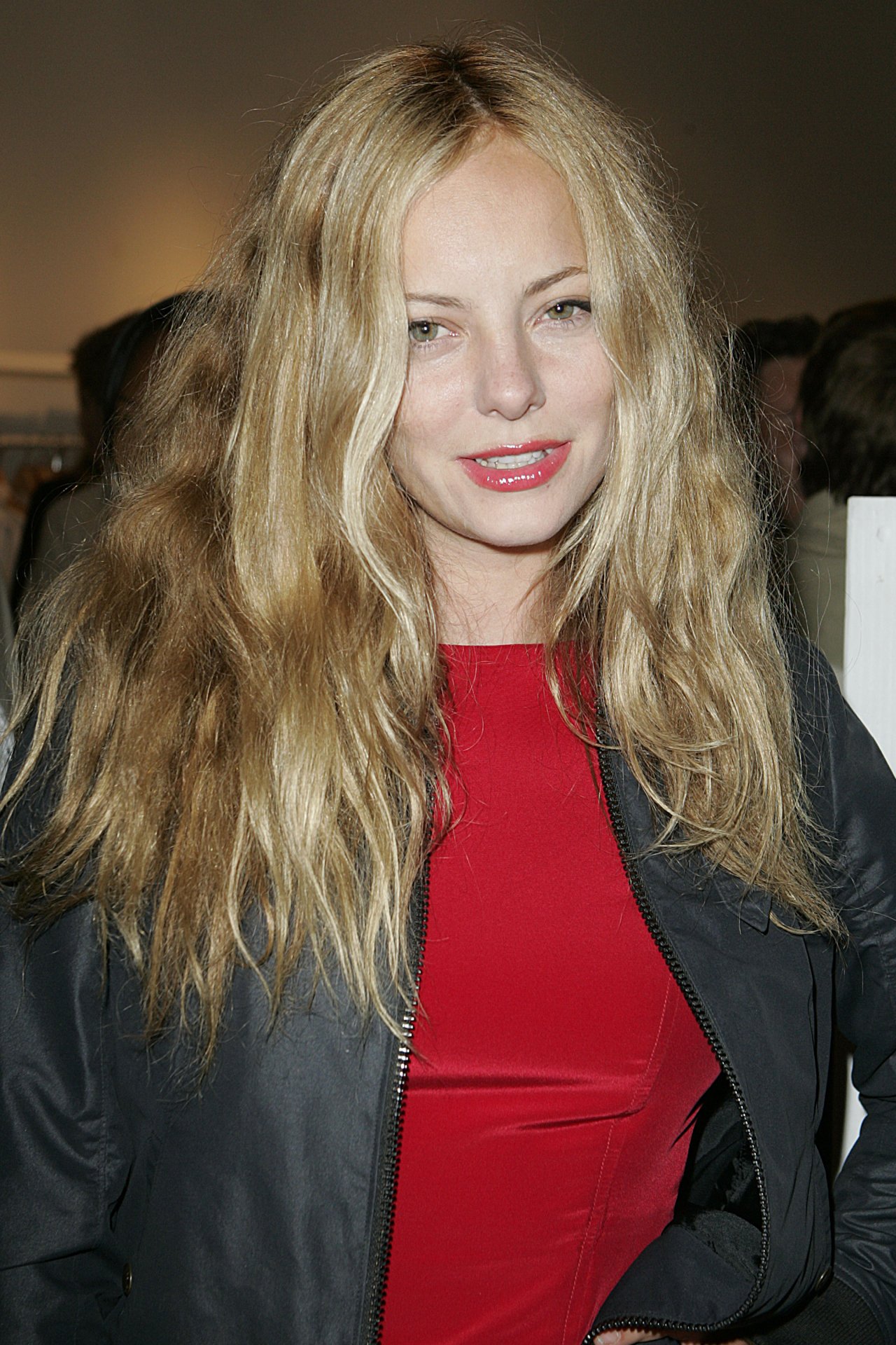 Bijou Phillips