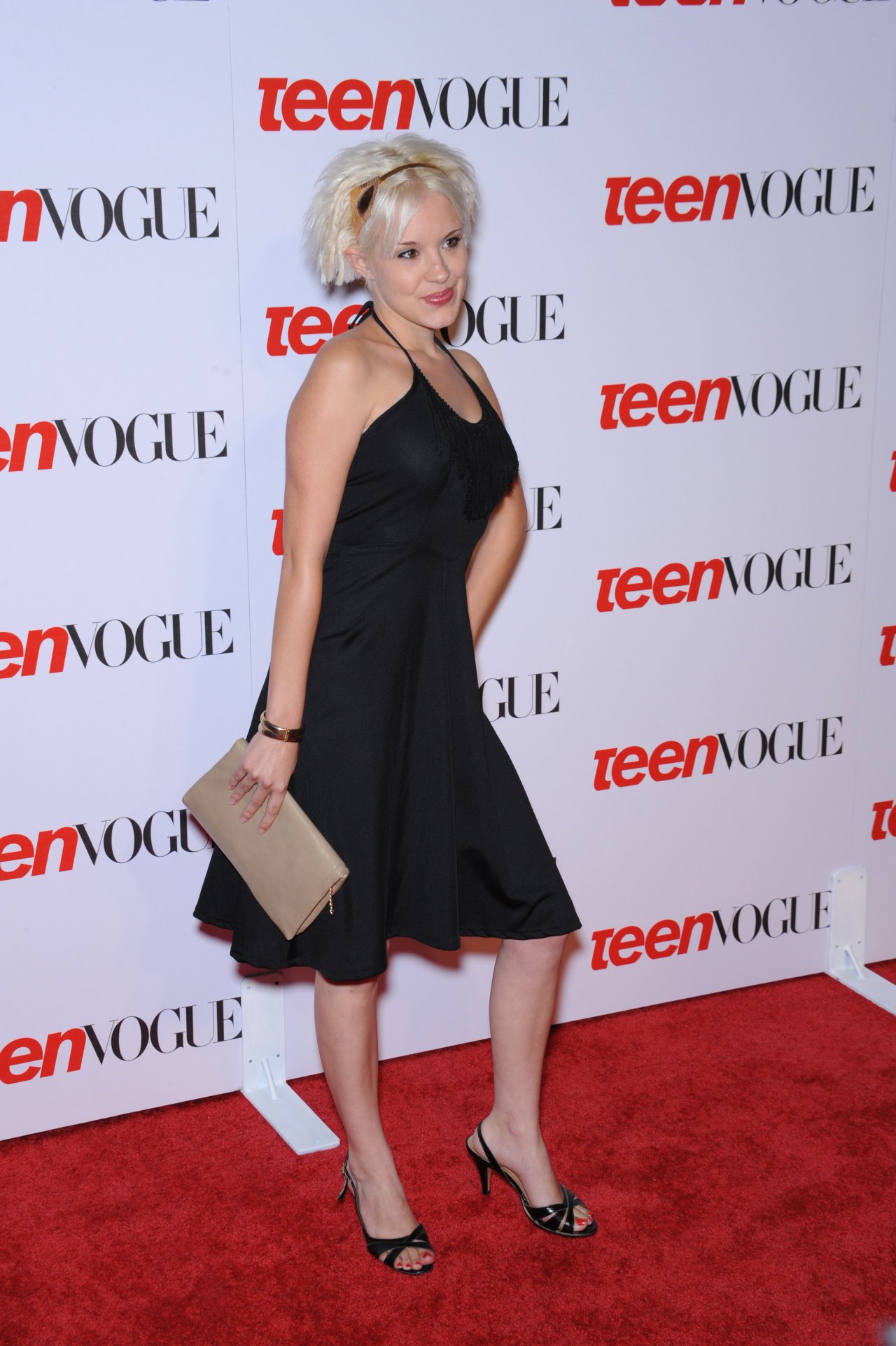 Brea Grant wallpapers Brea Grant