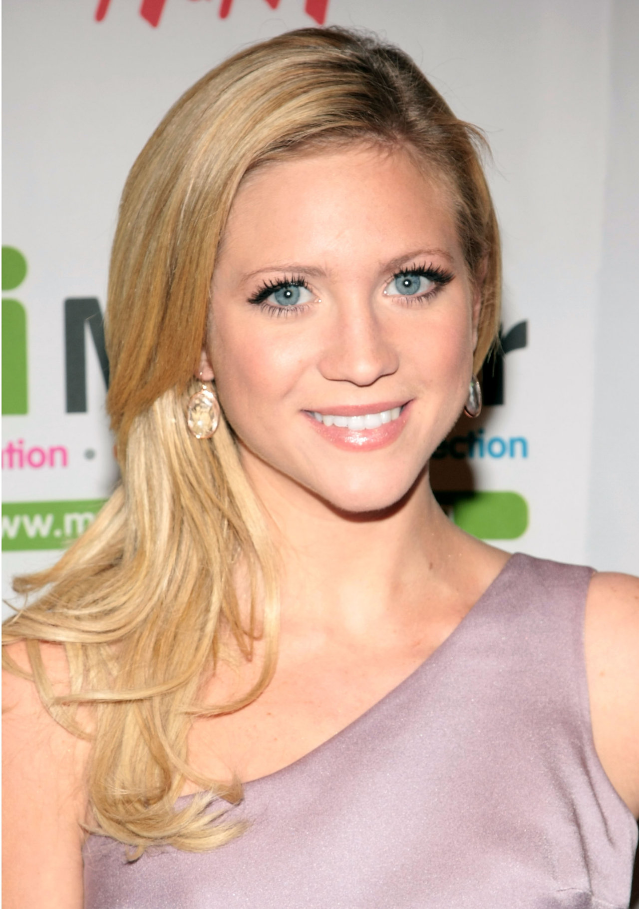 Brittany Snow wallpapers Brittany Snow
