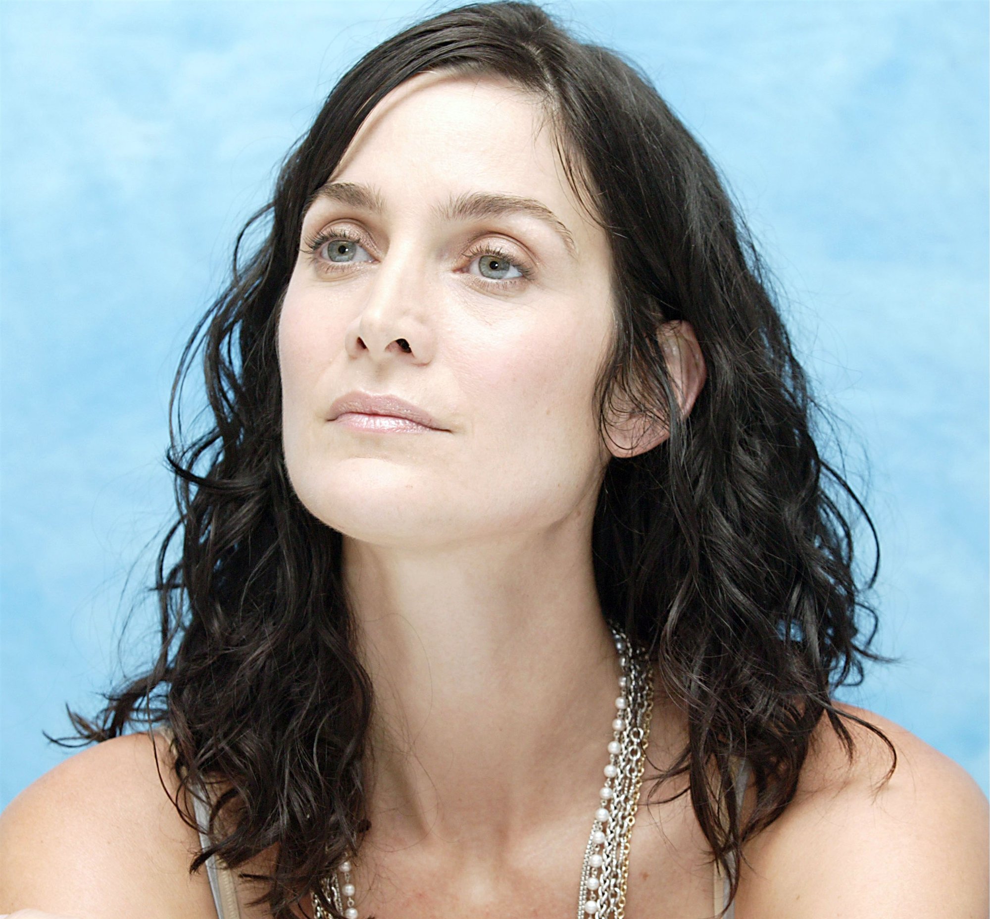 Carrie Anne Moss