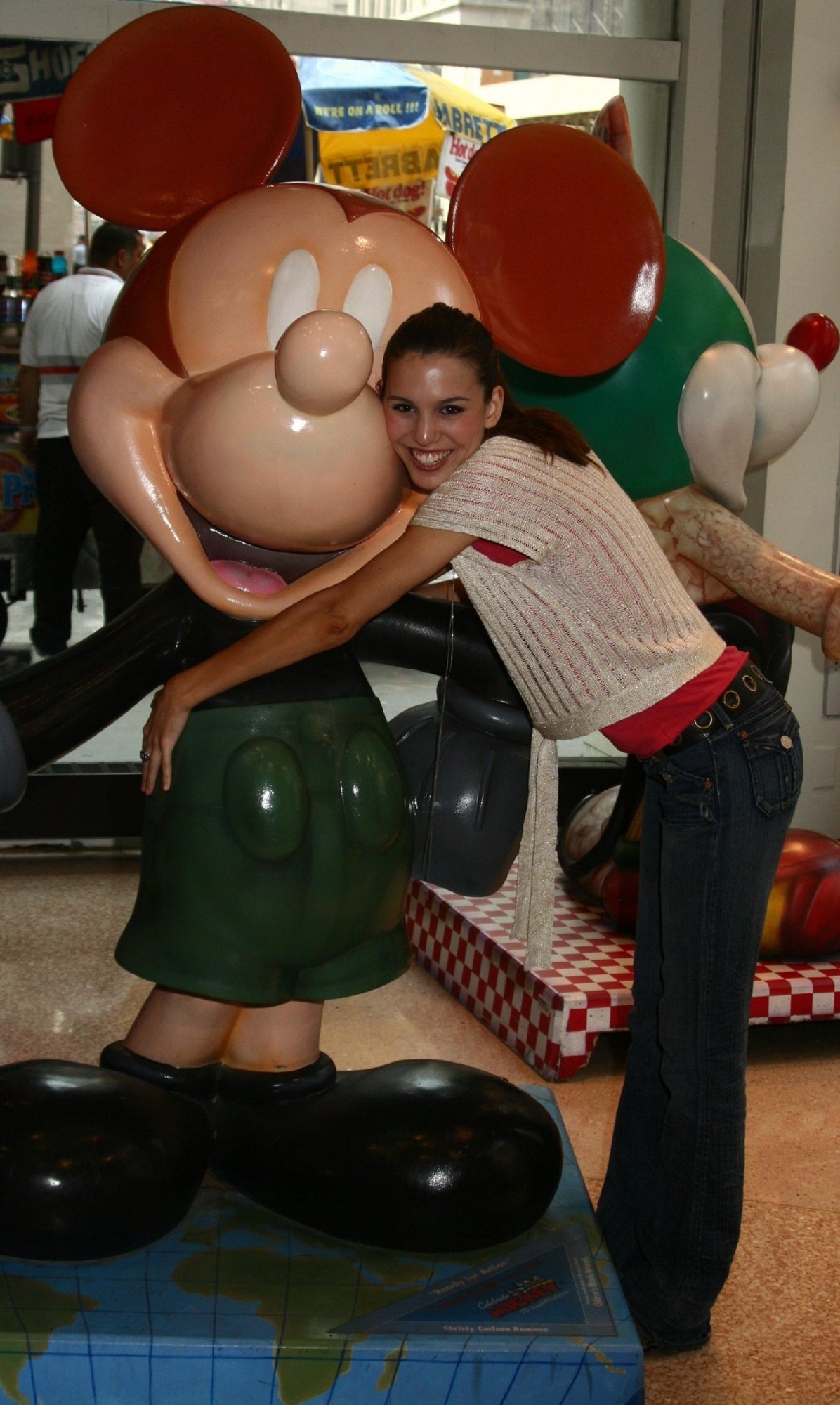 Christy Carlson Romano wallpapers Christy Carlson Romano