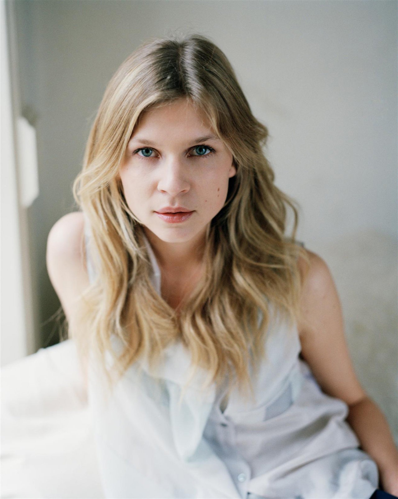 Clemence Poesy wallpapers Clemence Poesy