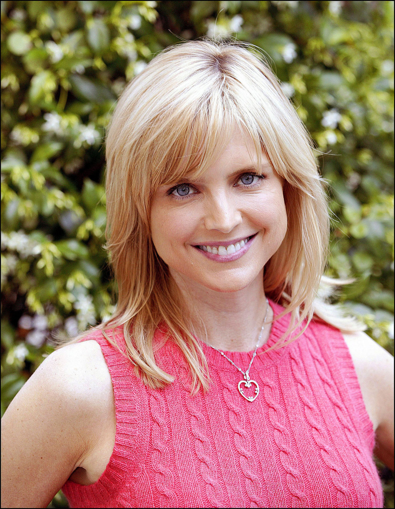Courtney Thorne-Smith wallpapers Courtney Thorne-Smith