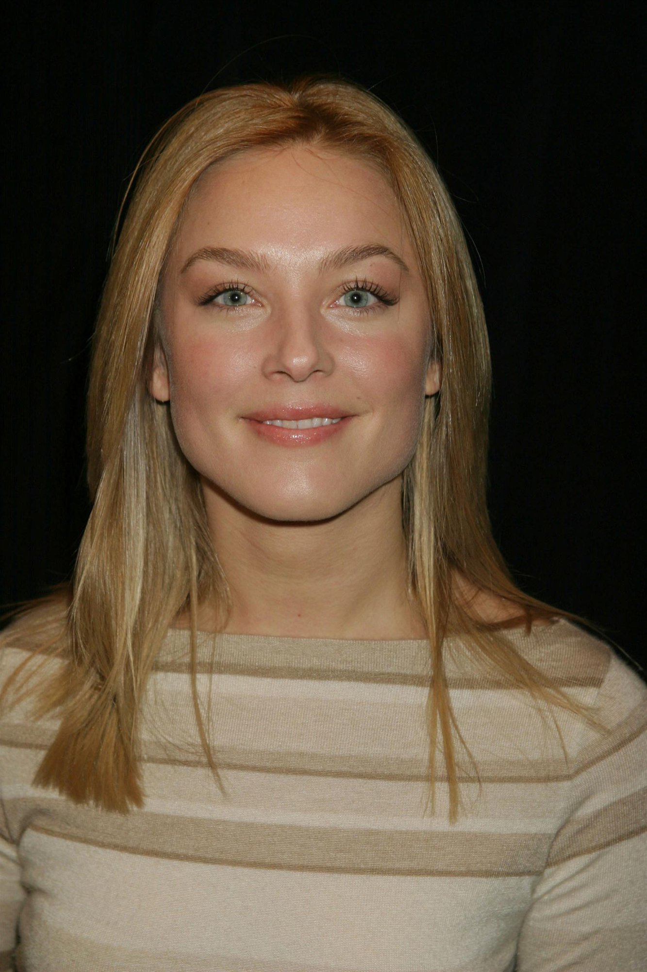 Elisabeth Rohm wallpapers Elisabeth Rohm