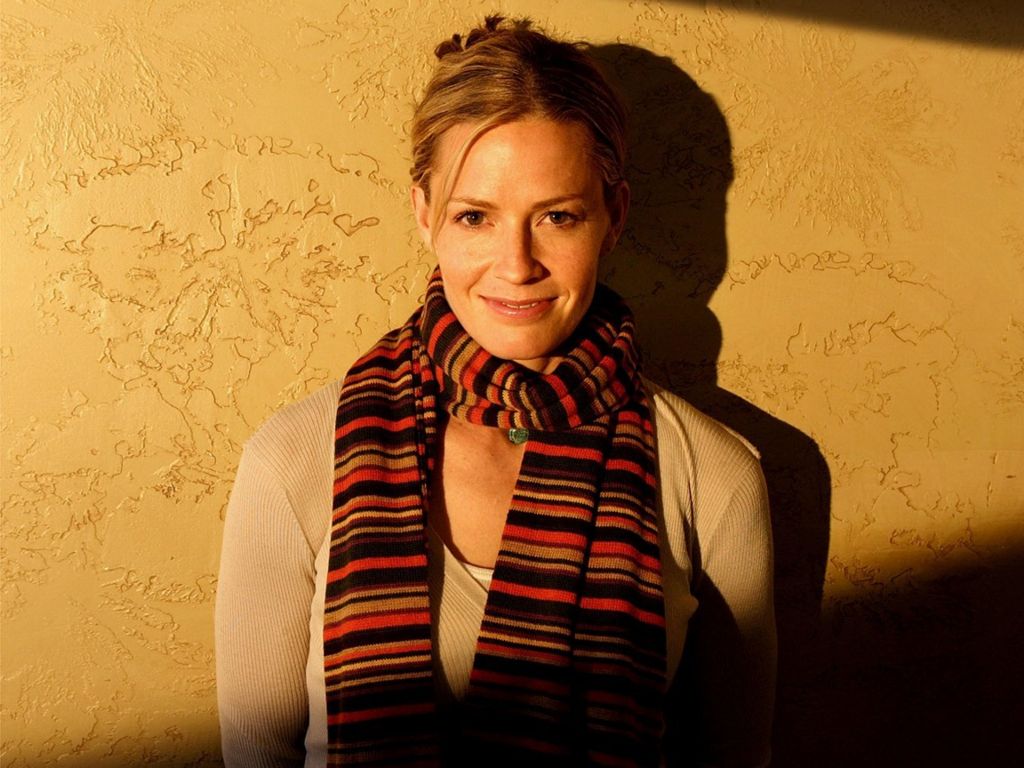 Elizabeth Shue wallpapers Elizabeth Shue