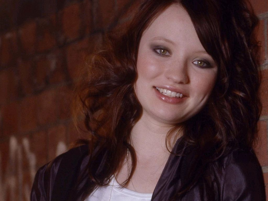 Emily Browning wallpapers Emily Browning