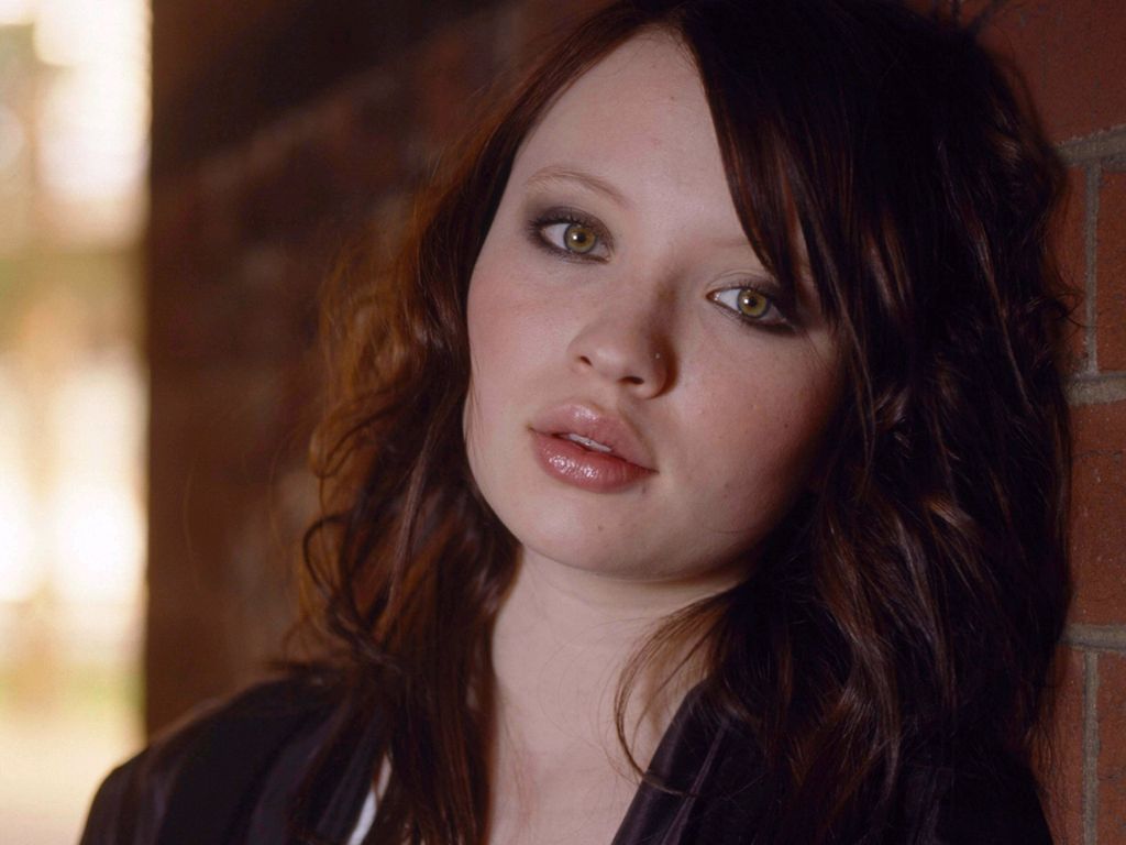 Emily Browning wallpapers Emily Browning