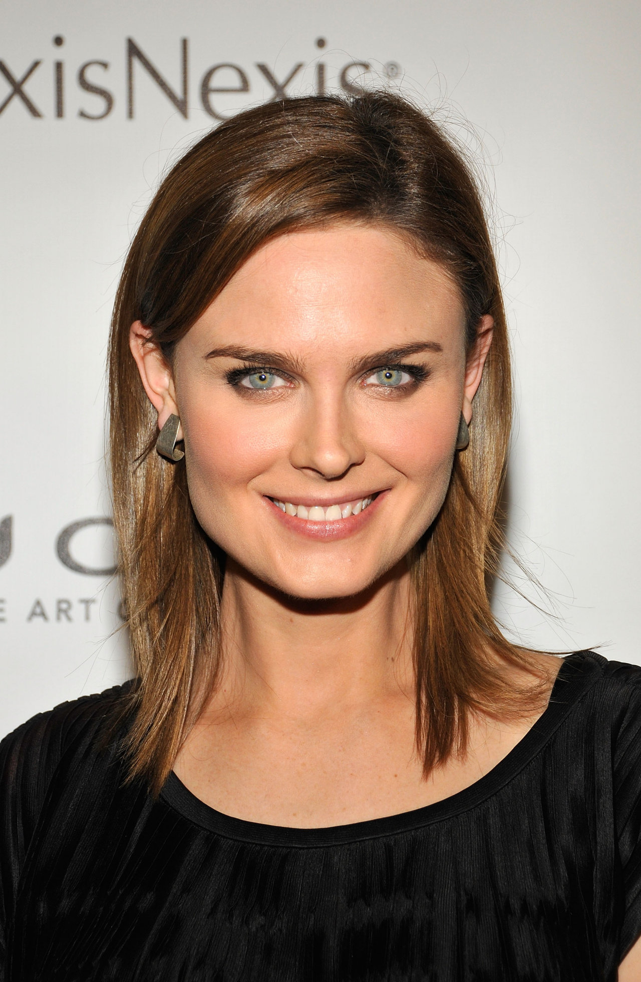 Emily Deschanel