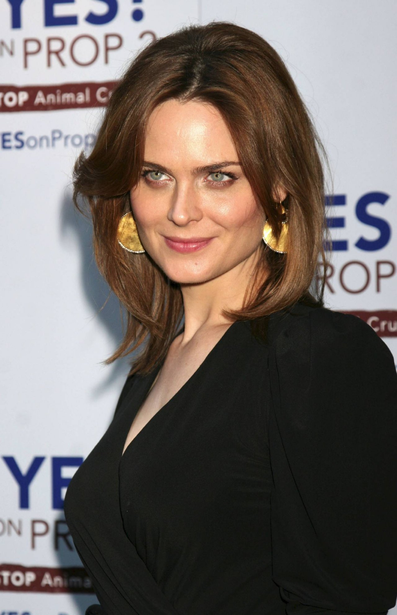 Emily Deschanel