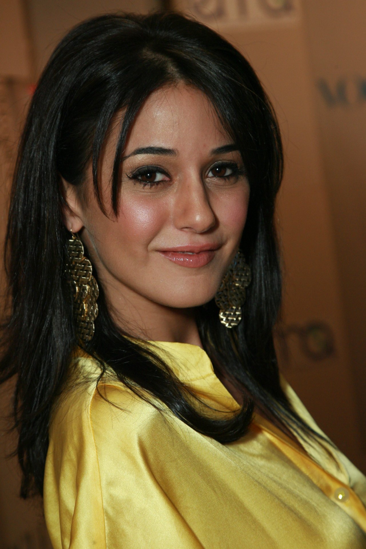 Emmanuelle Chriqui wallpapers Emmanuelle Chriqui