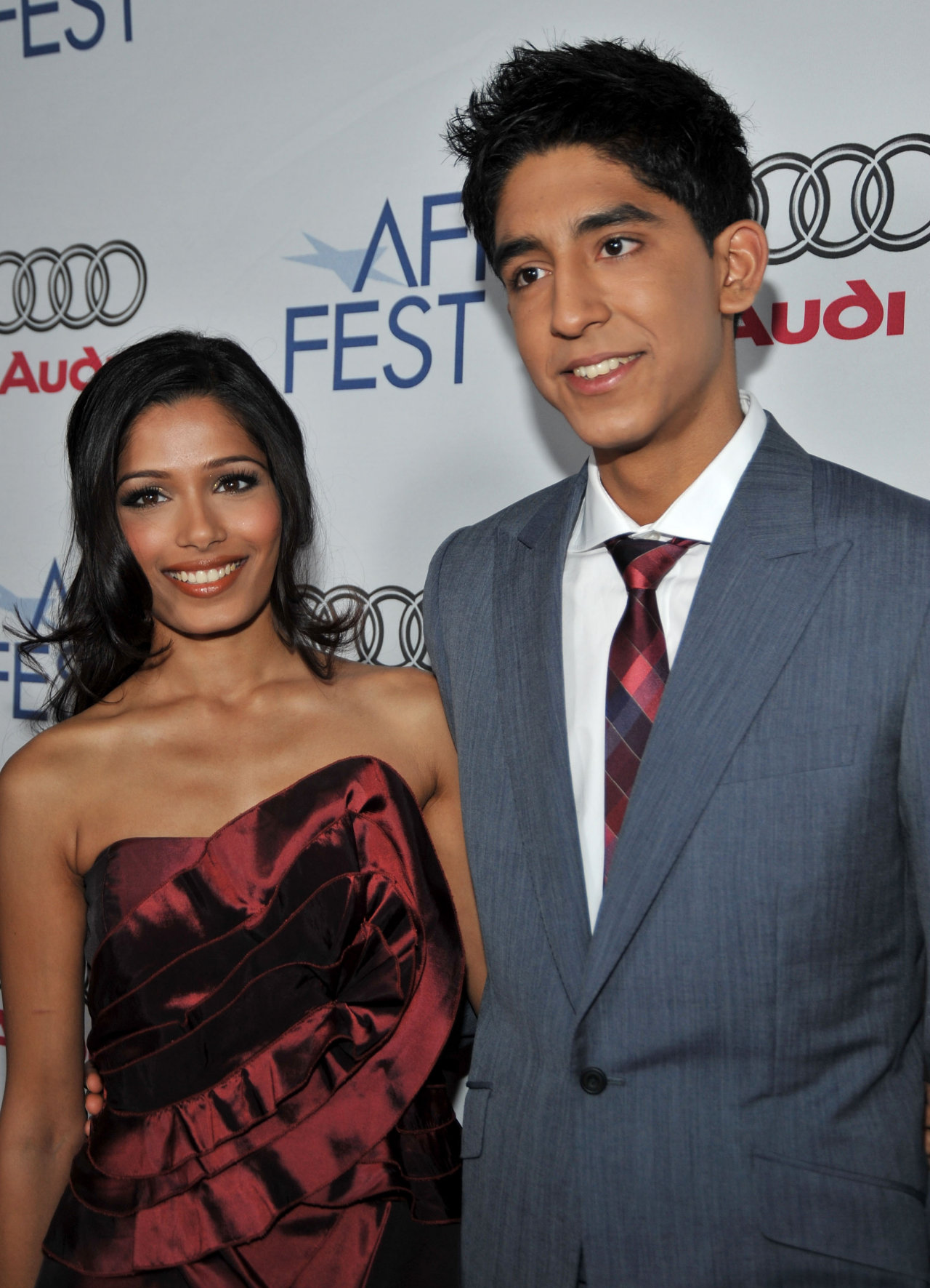 Freida Pinto wallpapers Freida Pinto