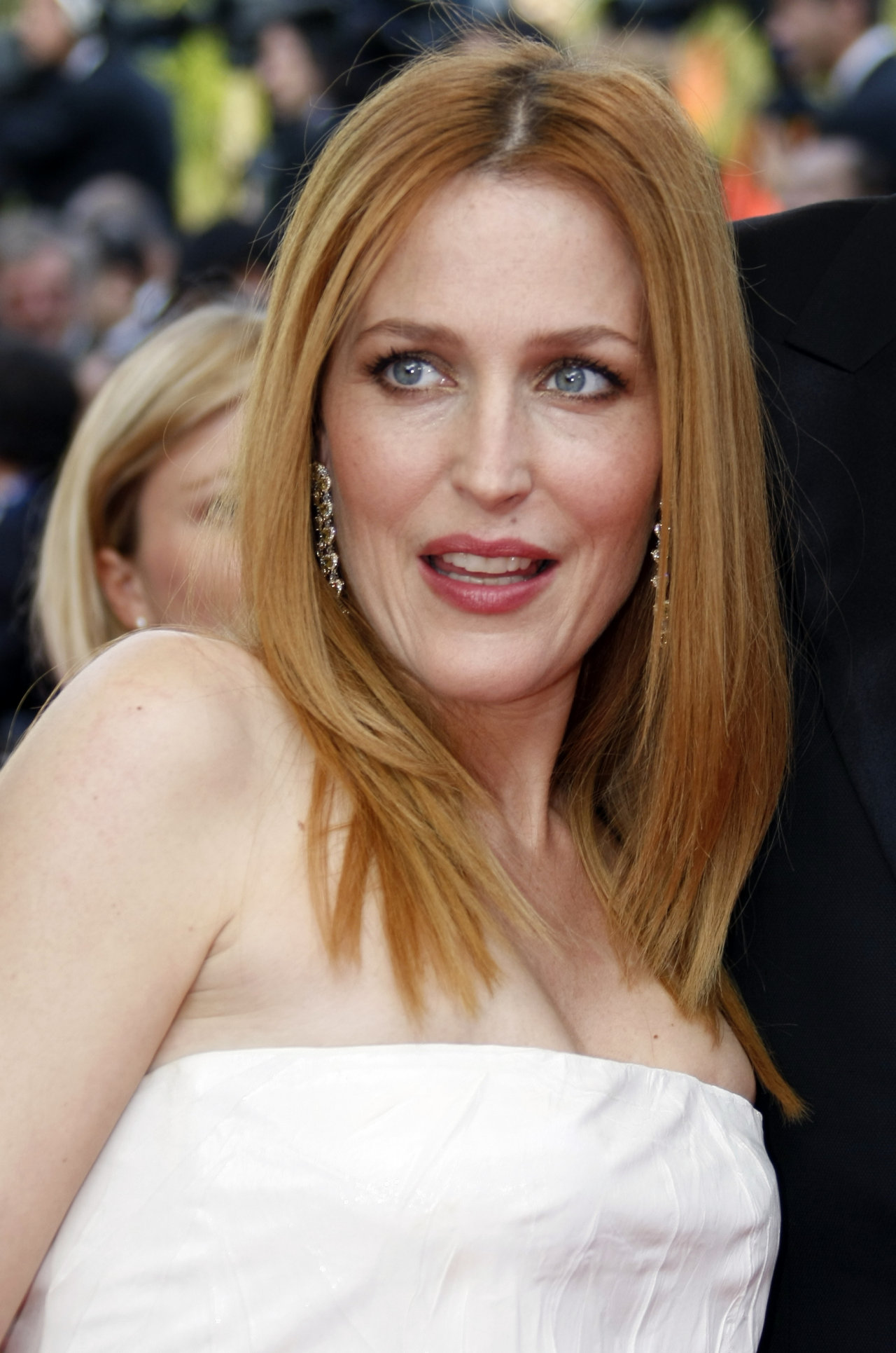 Gillian Anderson