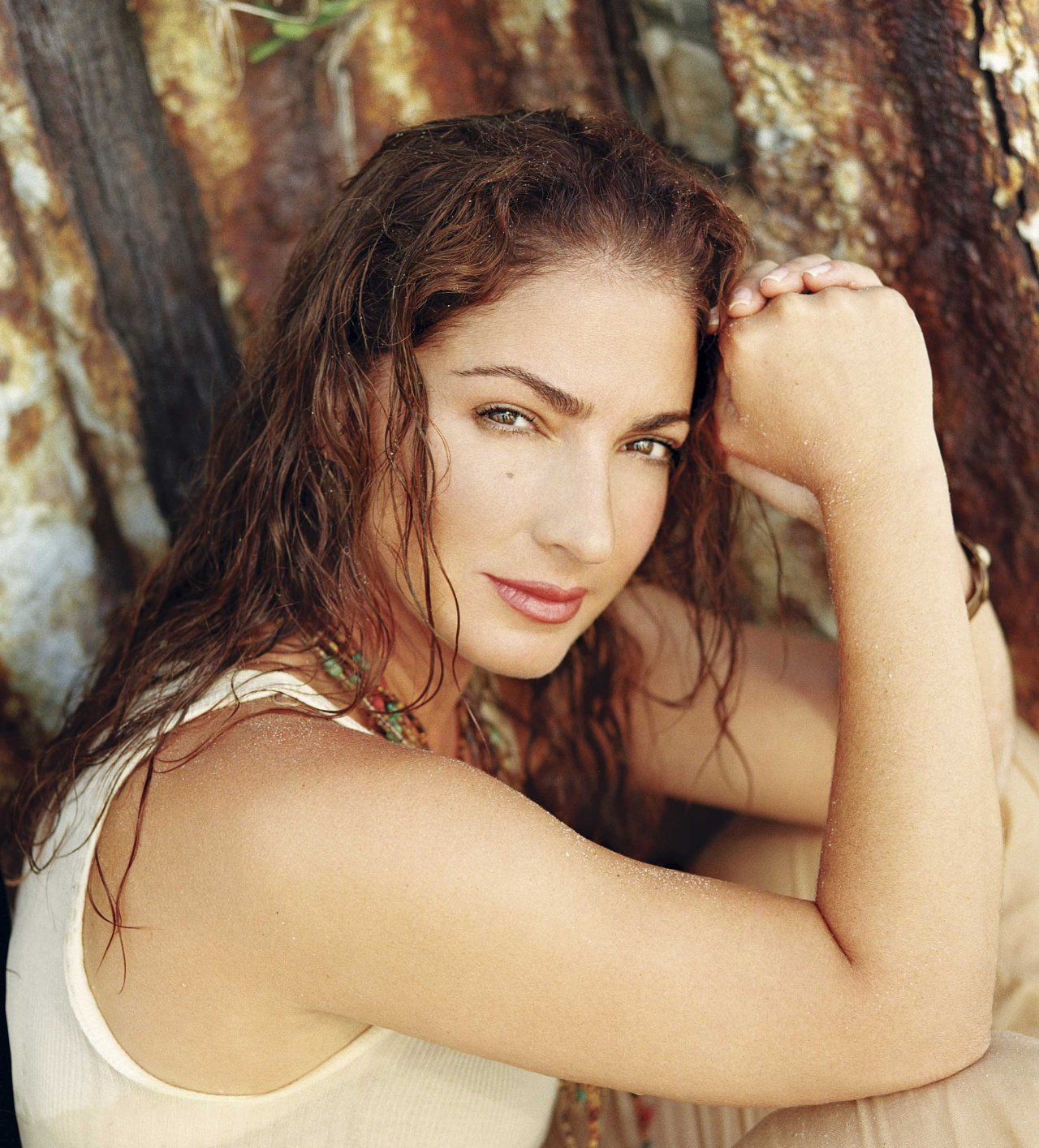 Gloria Estefan wallpapers Gloria Estefan