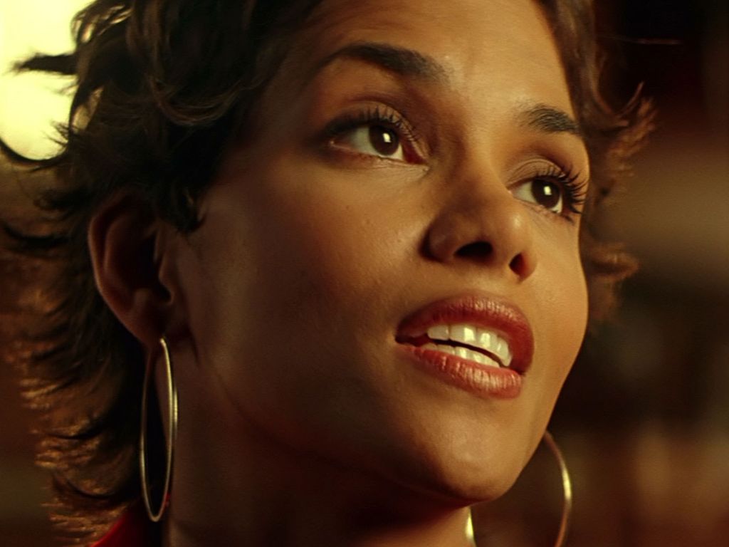 Halle Berry wallpapers Halle Berry