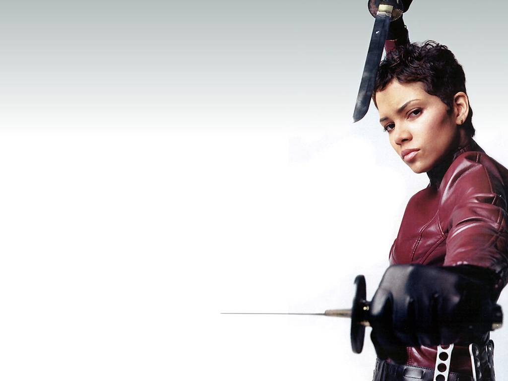 Halle Berry wallpapers Halle Berry